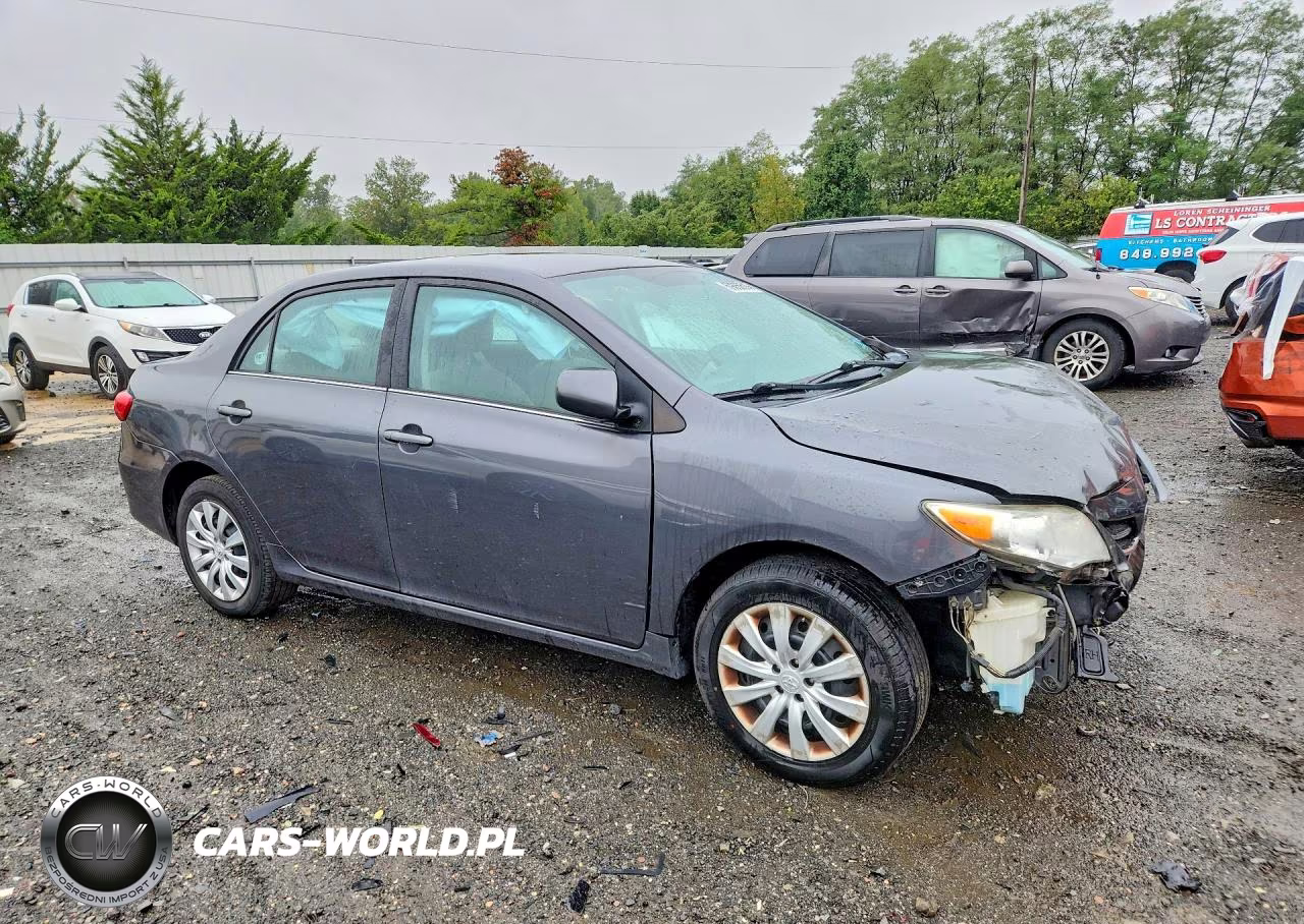 2013 Toyota Corolla Le VIN:2T1BU4EE6DC123533 - 4