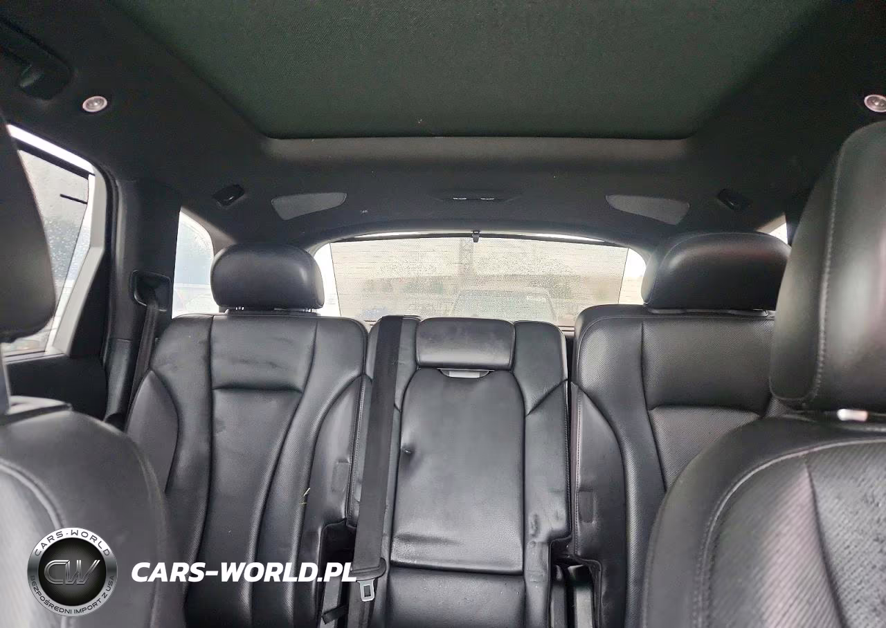 2017 Audi Q7 Premium Plus VIN:WA1LAAF72HD007292 - 10