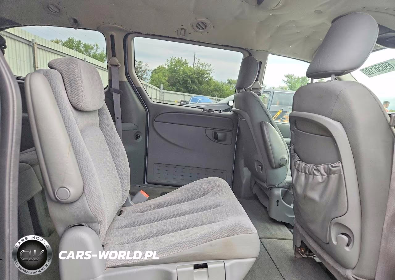 2006 Chrysler Town & Country Lx VIN:2A4GP44R06R724564 - 11