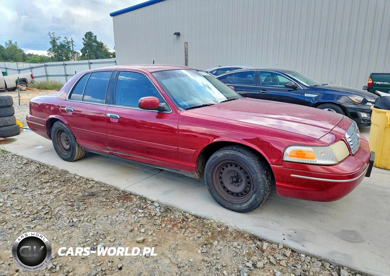 2002 Ford Crown Victoria VIN:2FAFP73W52X121471 - 4