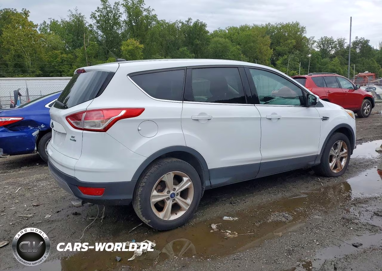 2016 Ford Escape Se VIN:1FMCU9GX2GUA48378 - 3
