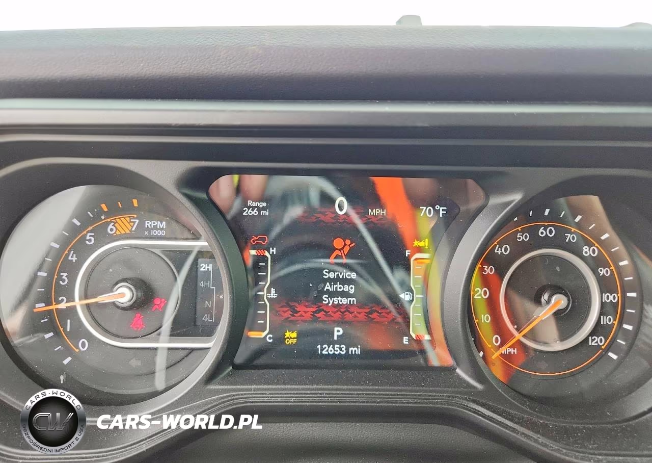 2024 Jeep Wrangler Sahara VIN:1C4PJXEG8RW330215 - 9