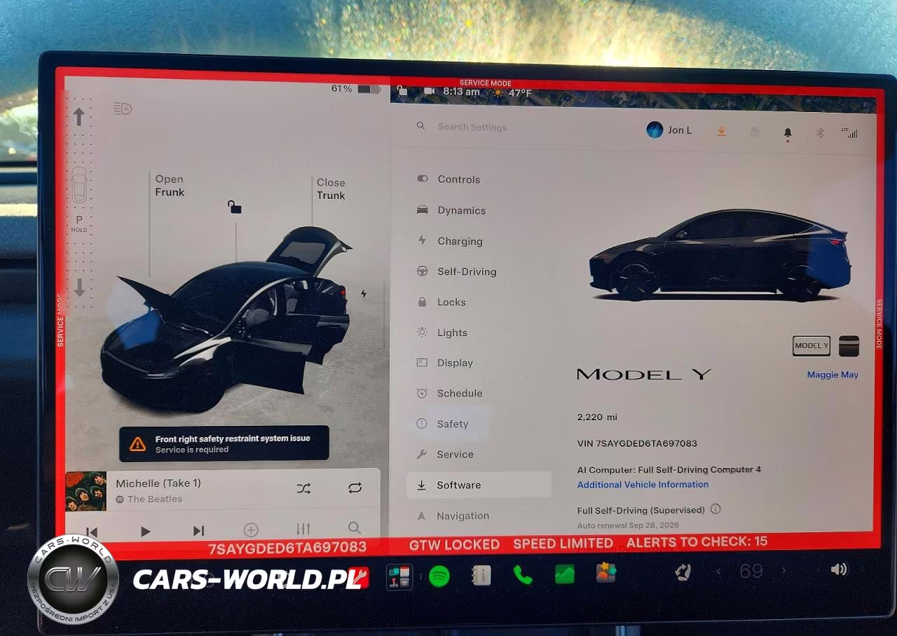 2026 Tesla Model Y VIN:7SAYGDED6TA697083 - 9