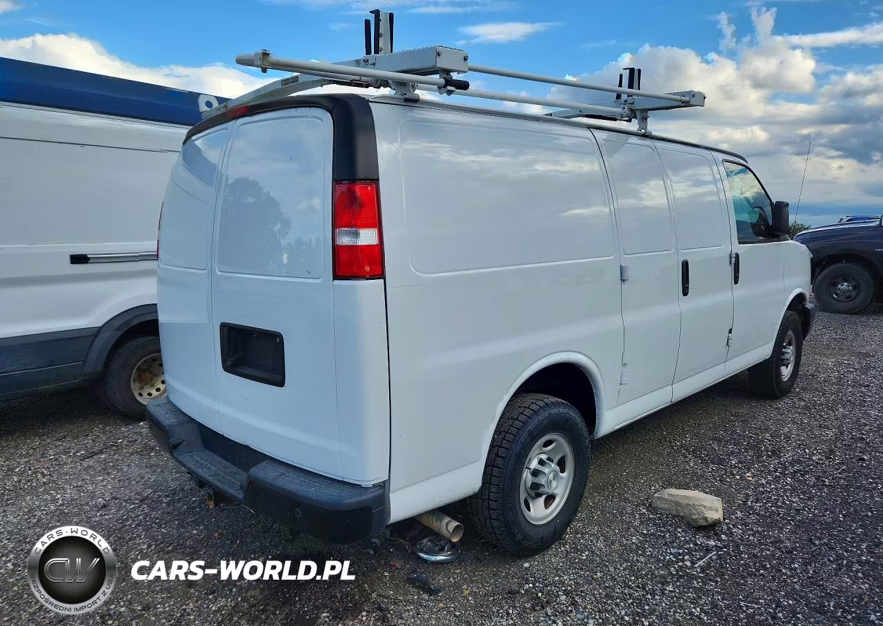 2022 Chevrolet Express G2500 VIN:1GCWGAFP1N1164794 - 3