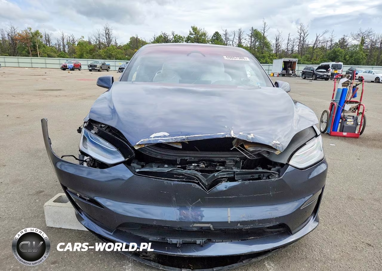 2022 Tesla Model X VIN:7SAXCBE5XNF363925 - 5