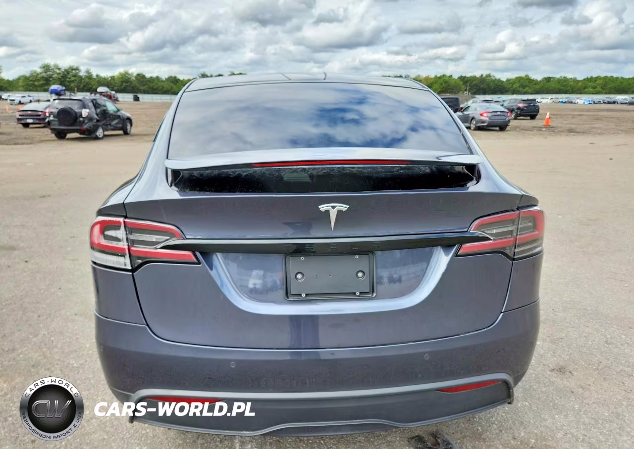 2022 Tesla Model X VIN:7SAXCBE5XNF363925 - 6