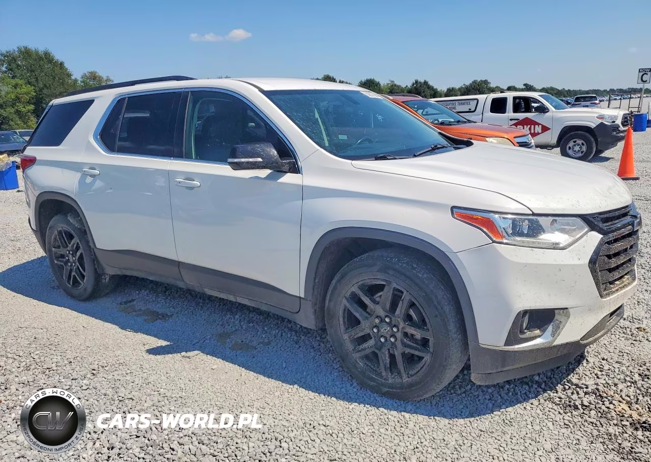 2019 Chevrolet Traverse Lt VIN:1GNERHKW8KJ186399 - 4