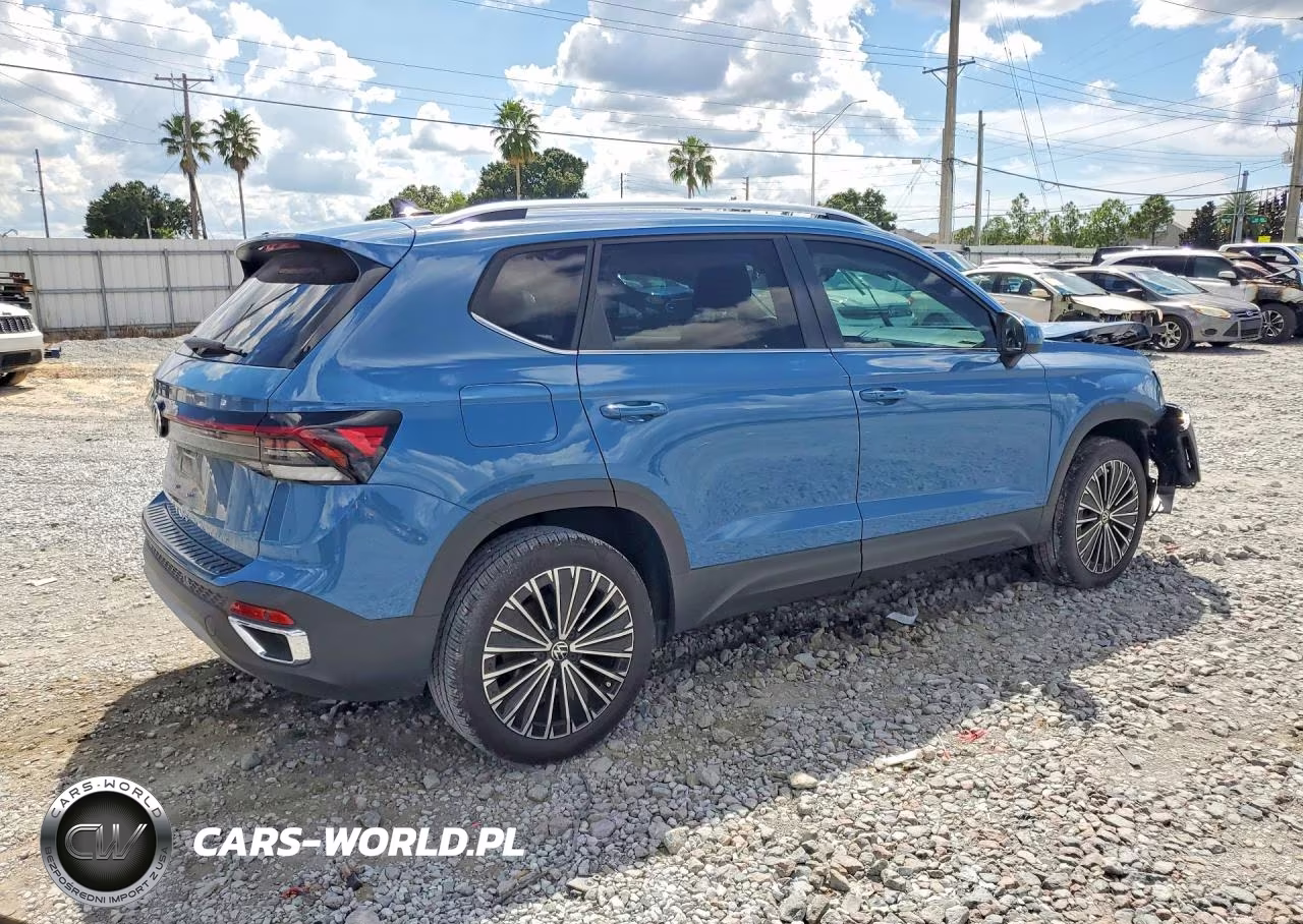 2025 Volkswagen Taos Se VIN:3VVSC7B28SM053621 - 3