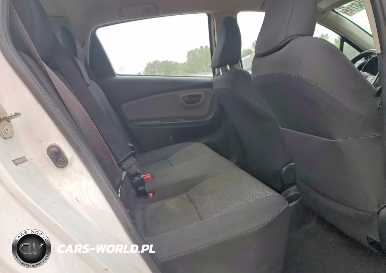 2017 Toyota Yaris 5-Door L Fleet VIN:VNKKTUD34HA085109 - 10