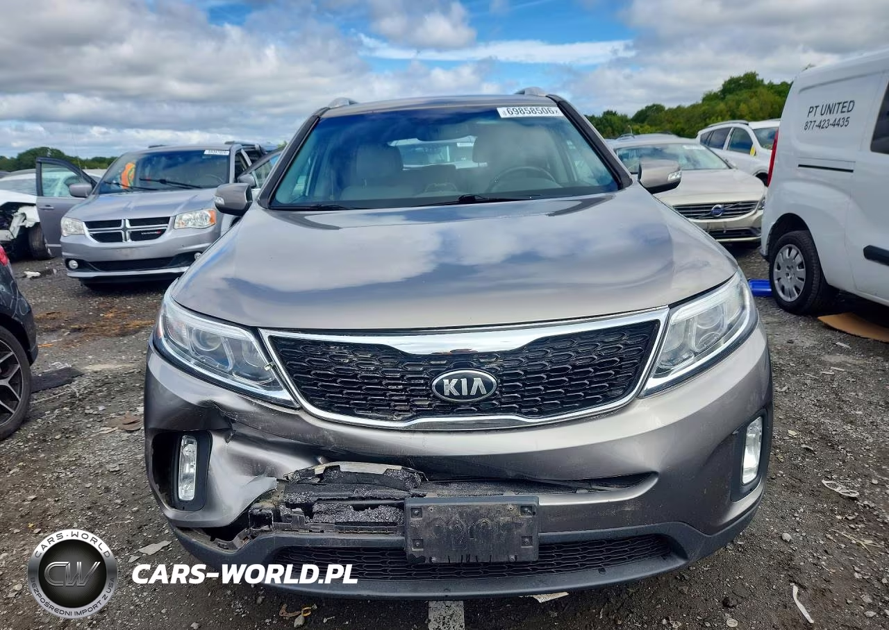 2014 Kia Sorento Lx VIN:5XYKTCA61EG544304 - 5