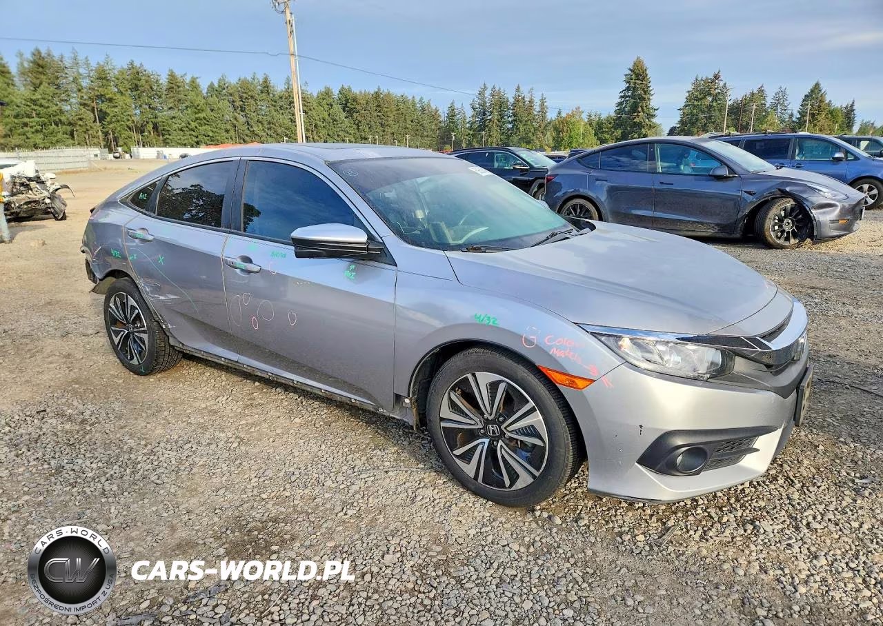 2018 Honda Civic Ex VIN:JHMFC1F3XJX004170 - 4