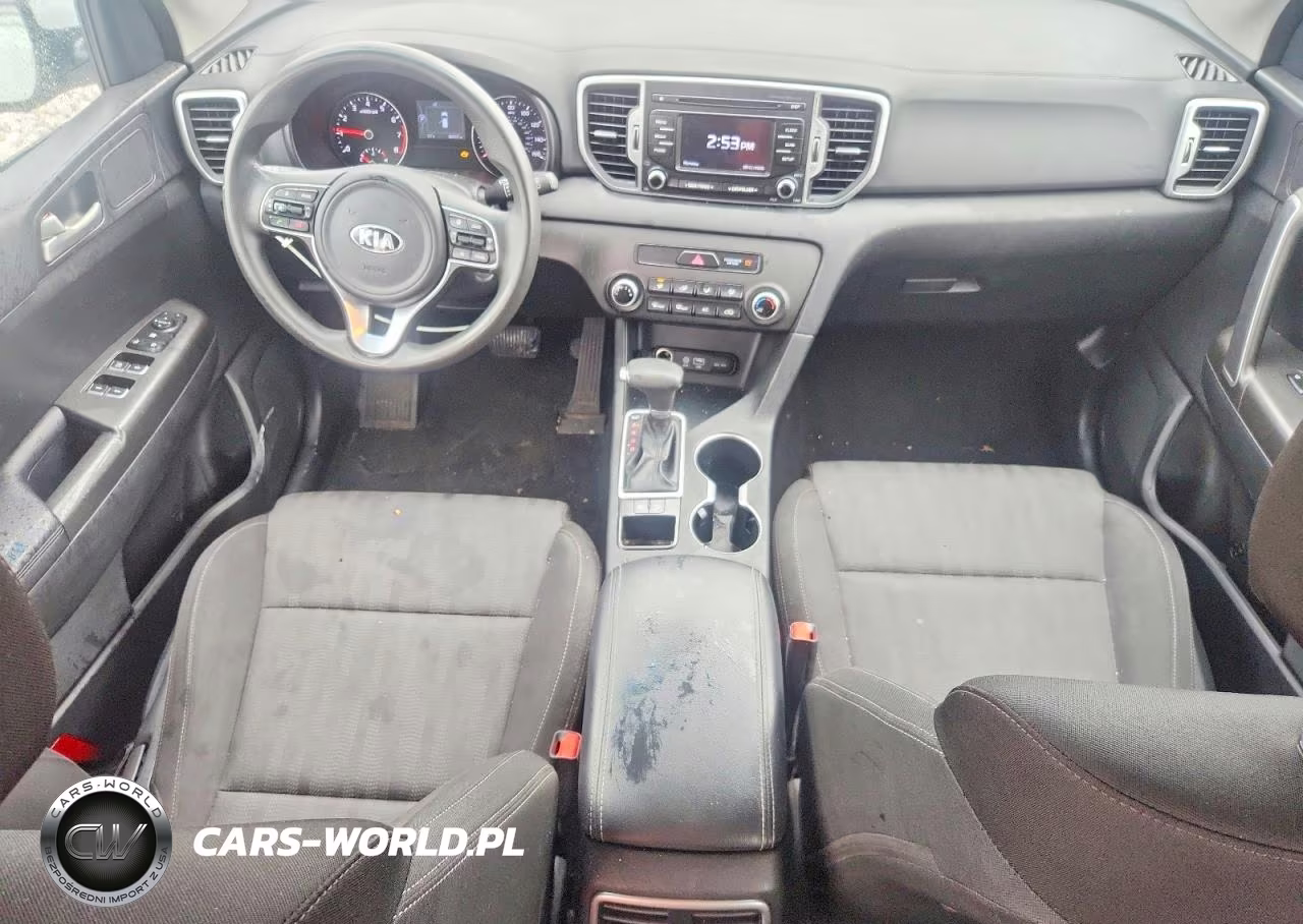 2019 Kia Sportage Lx VIN:KNDPM3AC8K7565796 - 8
