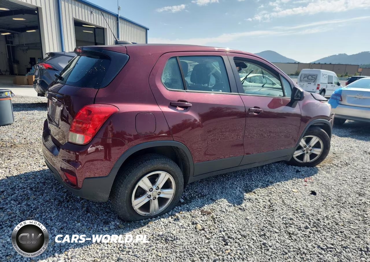 2017 Chevrolet Trax Ls VIN:3GNCJNSB8HL203732 - 3