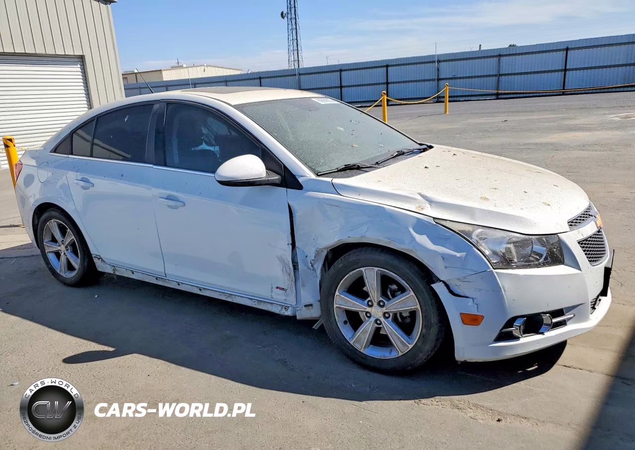 2014 Chevrolet Cruze Lt VIN:1G1PE5SB9E7201124 - 4