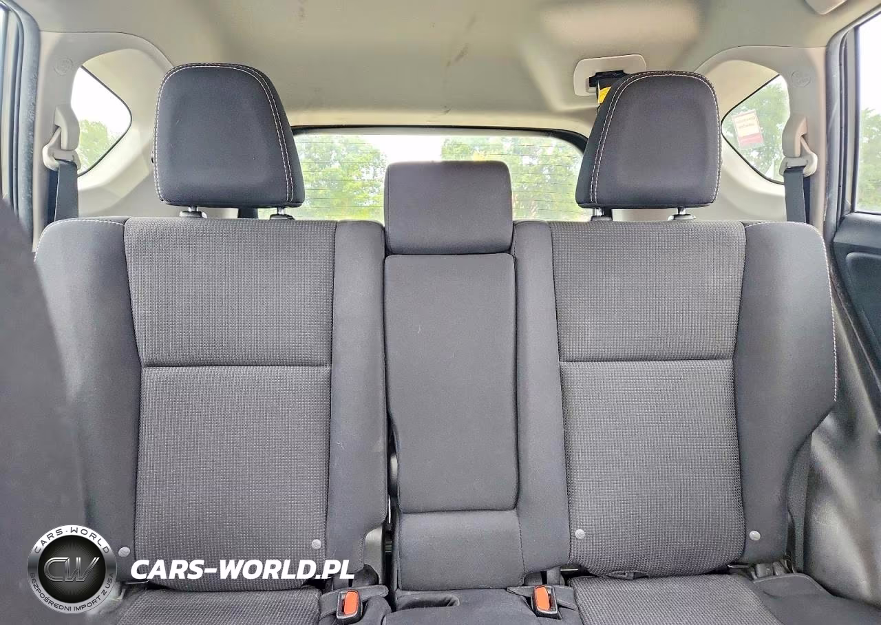 2018 Toyota Rav4 Xle VIN:2T3RFREVXJW780231 - 10