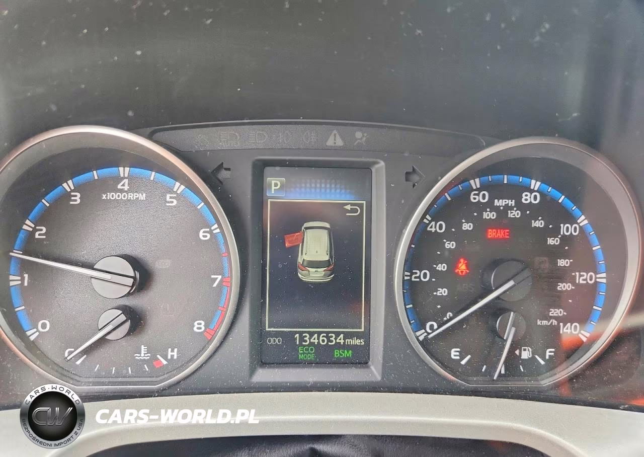 2018 Toyota Rav4 Xle VIN:2T3RFREVXJW780231 - 9