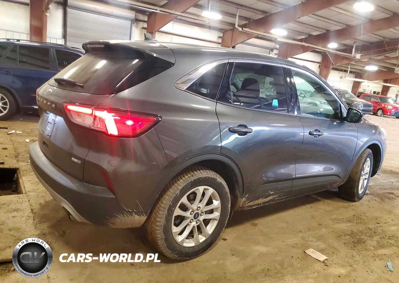 2020 Ford Escape Se VIN:1FMCU9G65LUB64711 - 3