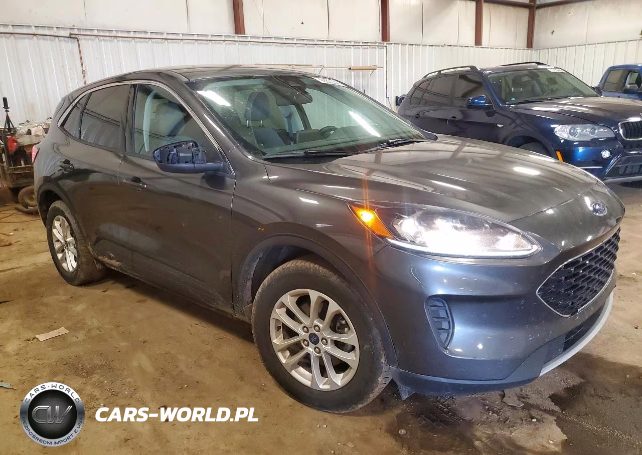 2020 Ford Escape Se VIN:1FMCU9G65LUB64711 - 4