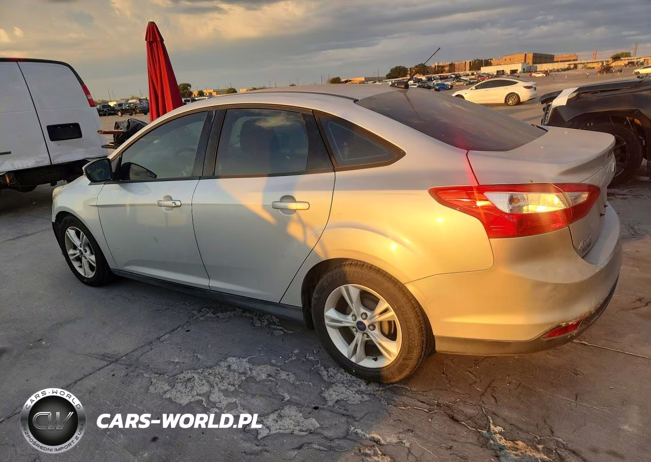 2014 Ford Focus Se VIN:1FADP3F2XEL440214 - 2
