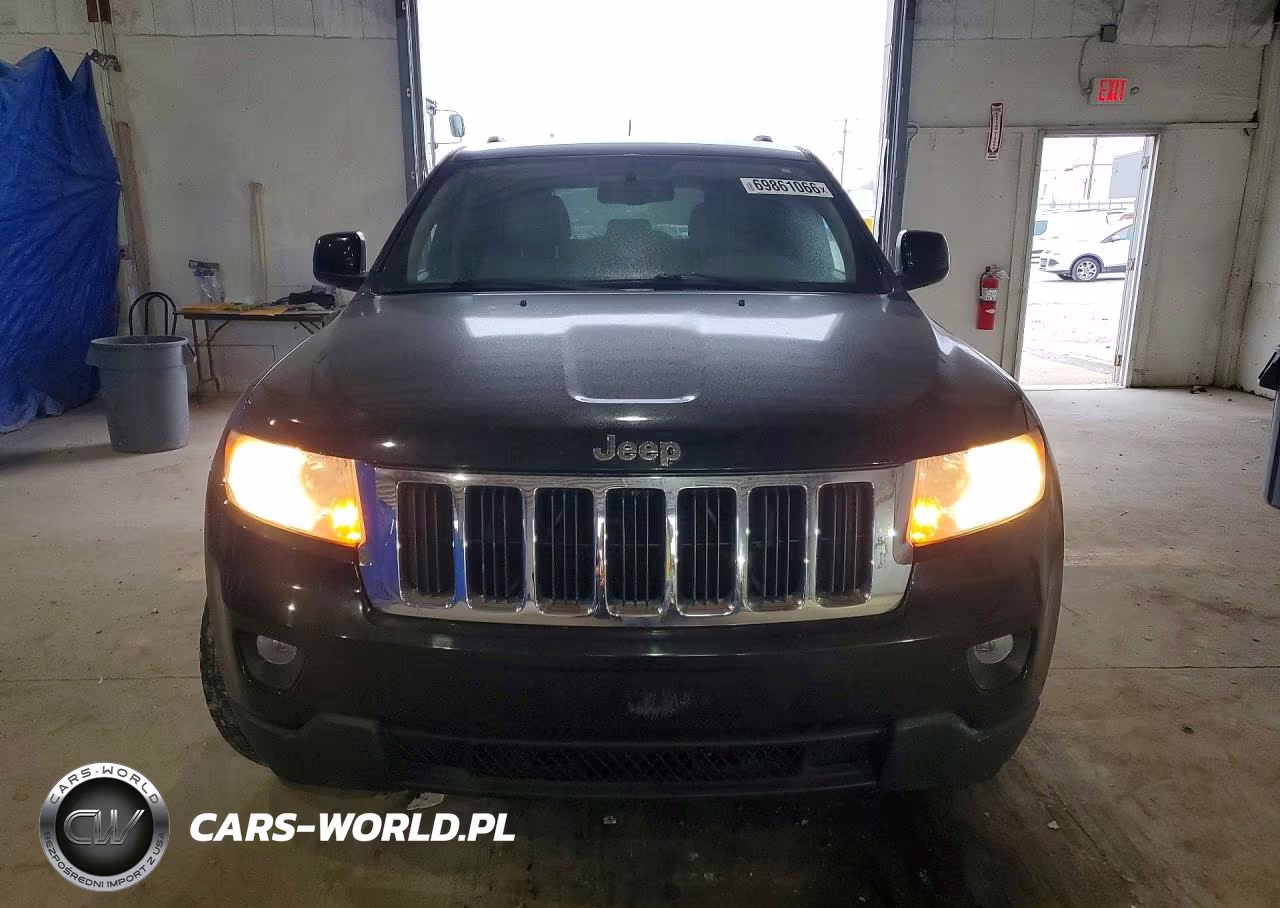 2011 Jeep Grand Cherokee Laredo VIN:1J4RR4GT5BC627499 - 5