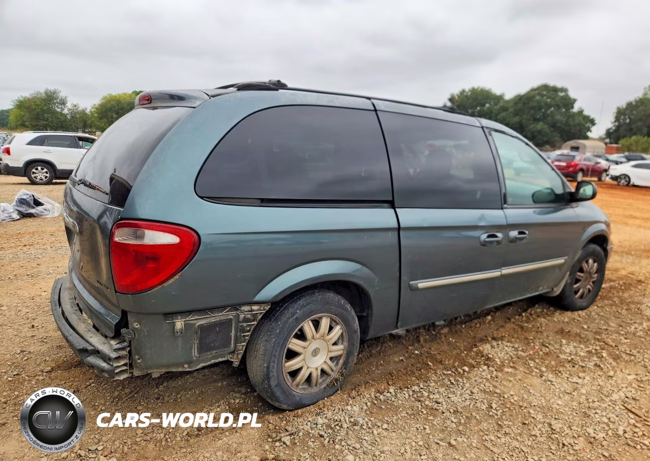 2006 Chrysler Town & Country Touring VIN:2A4GP54L66R893103 - 3