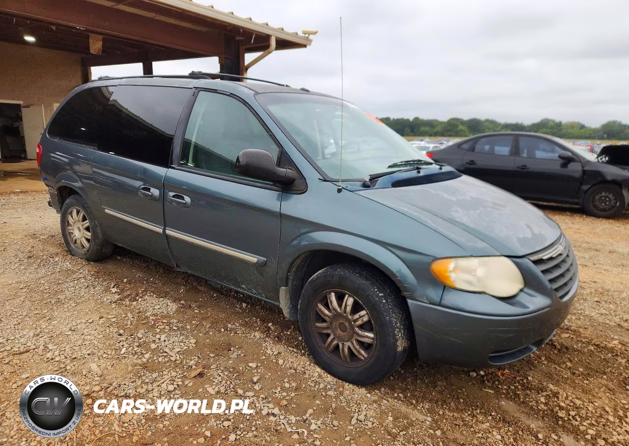 2006 Chrysler Town & Country Touring VIN:2A4GP54L66R893103 - 4