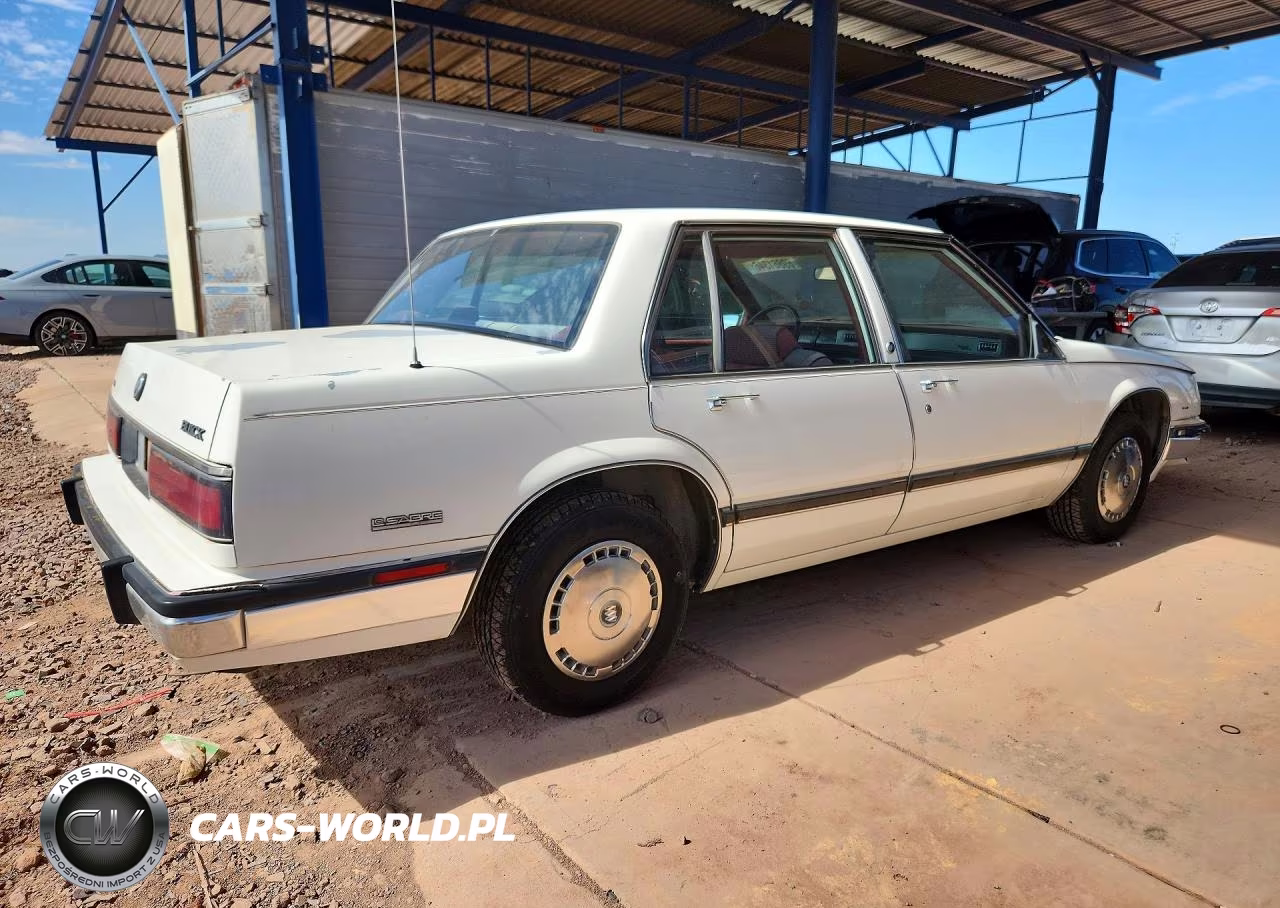 1988 Buick Lesabre Custom VIN:1G4HP54CXJH463617 - 3