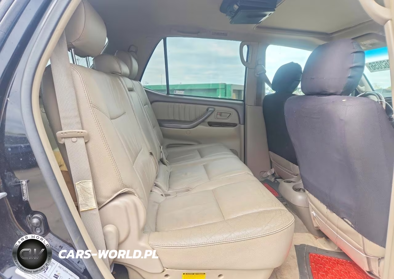 2007 Toyota Sequoia Limited VIN:5TDBT48A67S292474 - 10