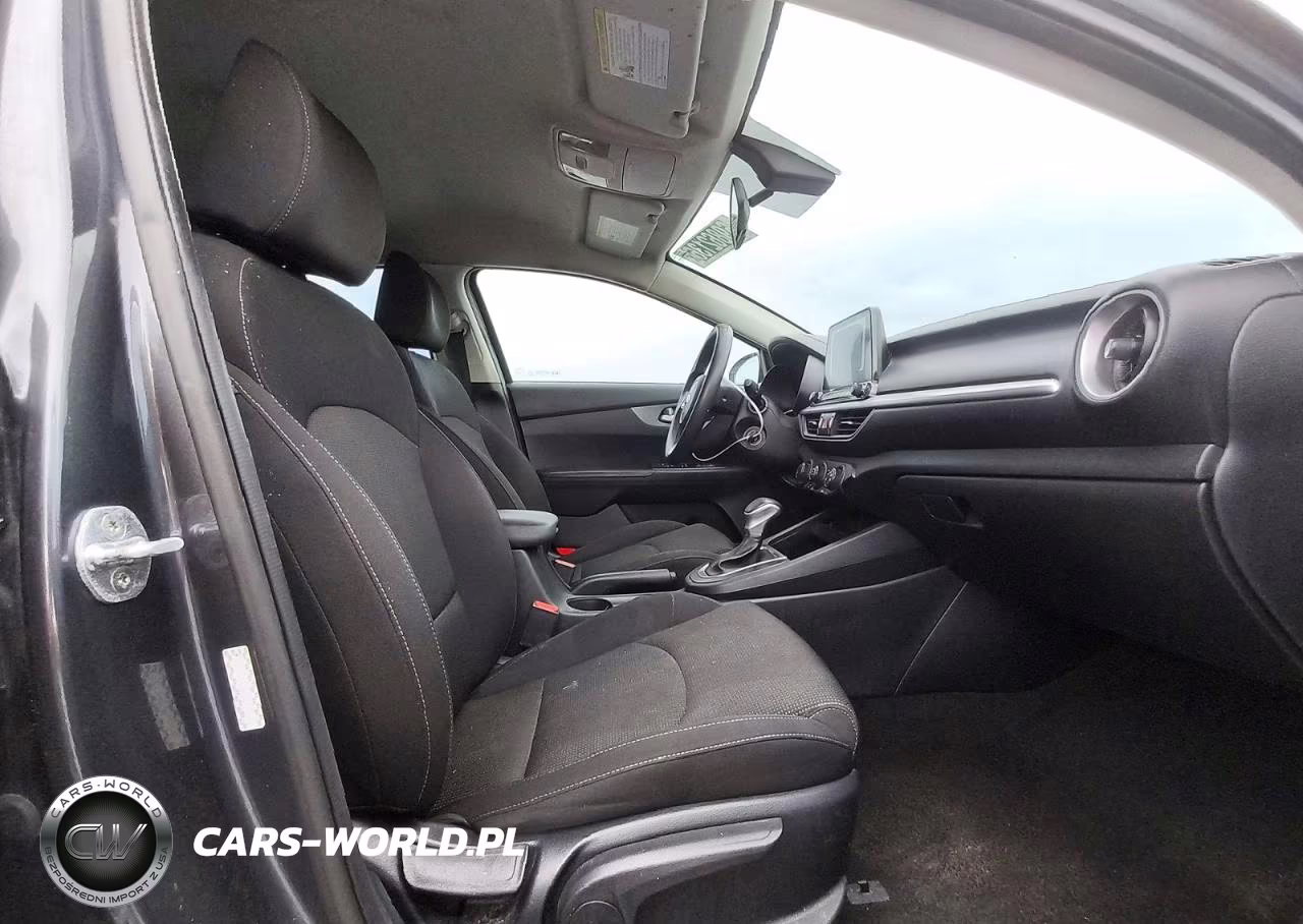 2021 Kia Forte Lxs VIN:3KPF24AD5ME284963 - 13