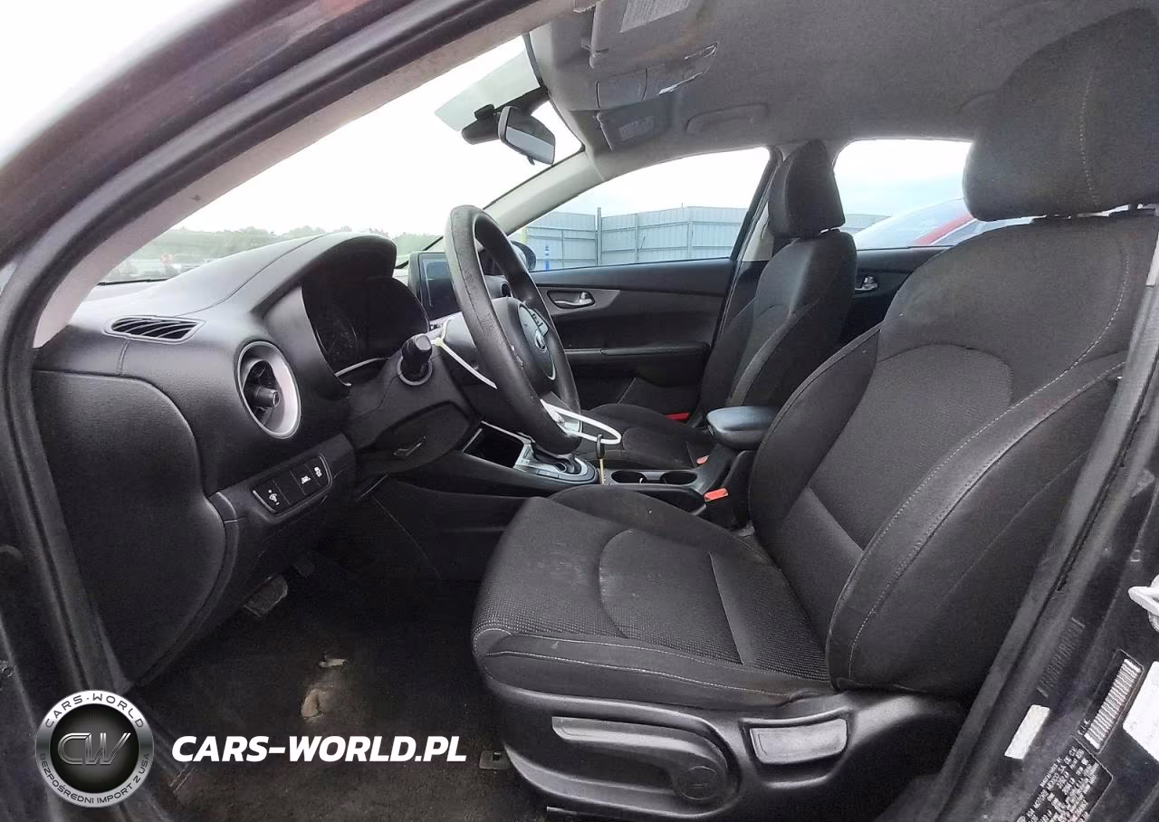 2021 Kia Forte Lxs VIN:3KPF24AD5ME284963 - 7