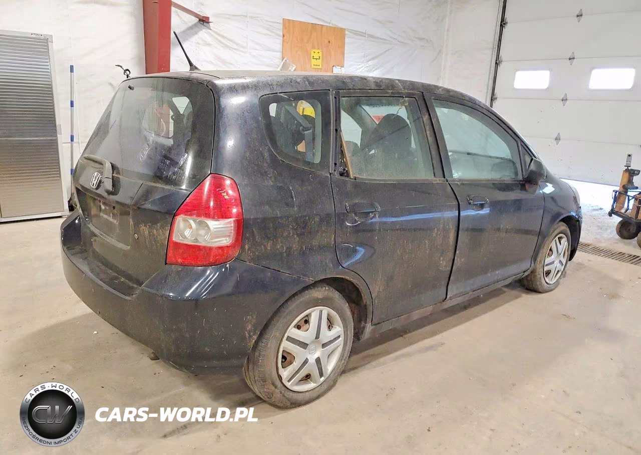 2008 Honda Fit VIN:JHMGD37478S060076 - 3