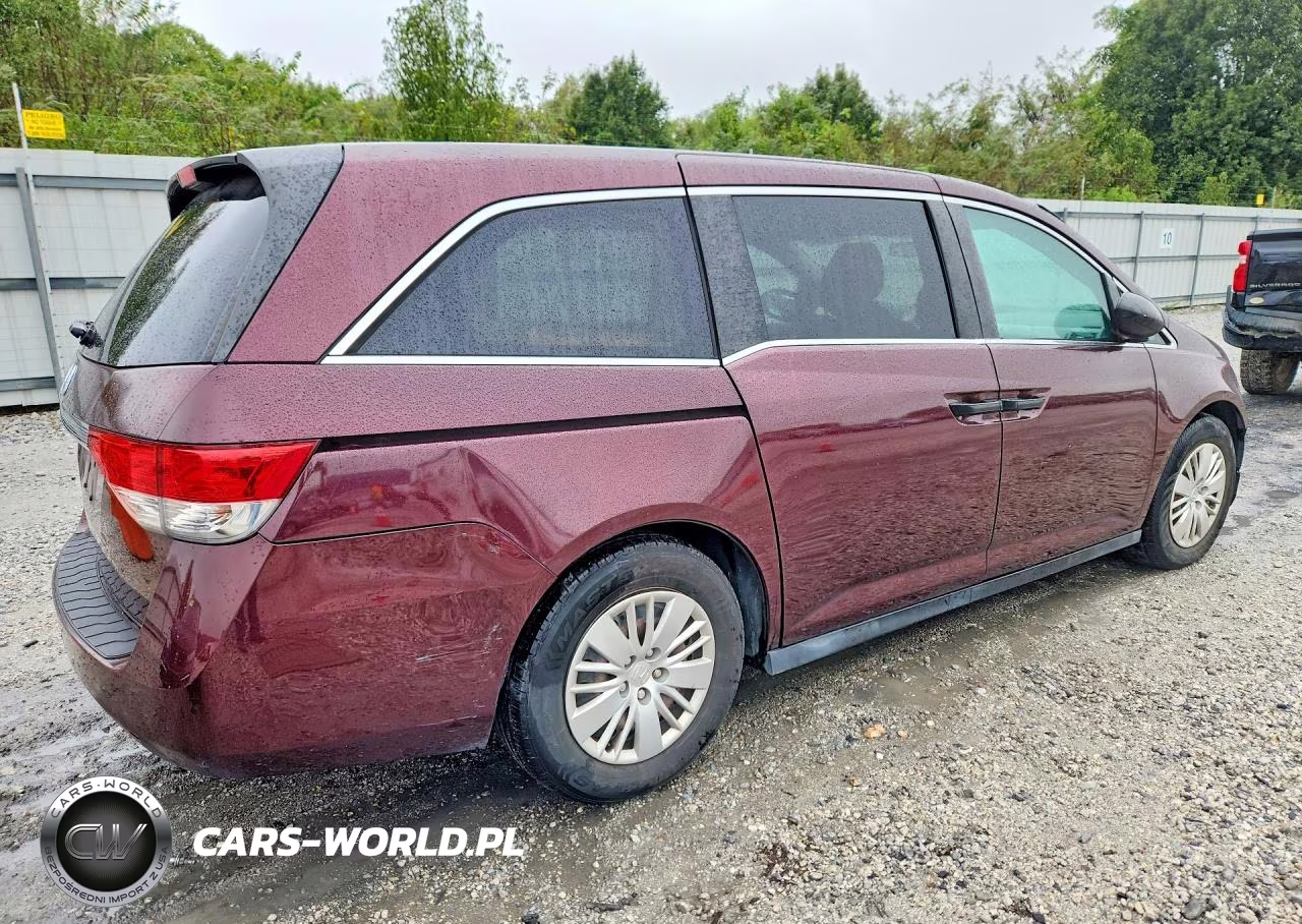 2014 Honda Odyssey Lx VIN:5FNRL5H26EB058558 - 3