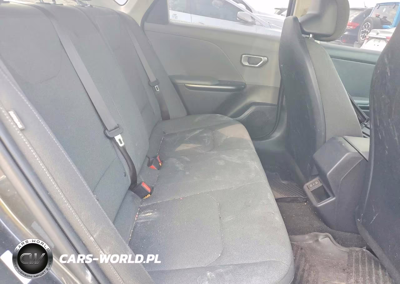 2025 Kia K4 Lxs VIN:3KPFT4DEXSE138301 - 10