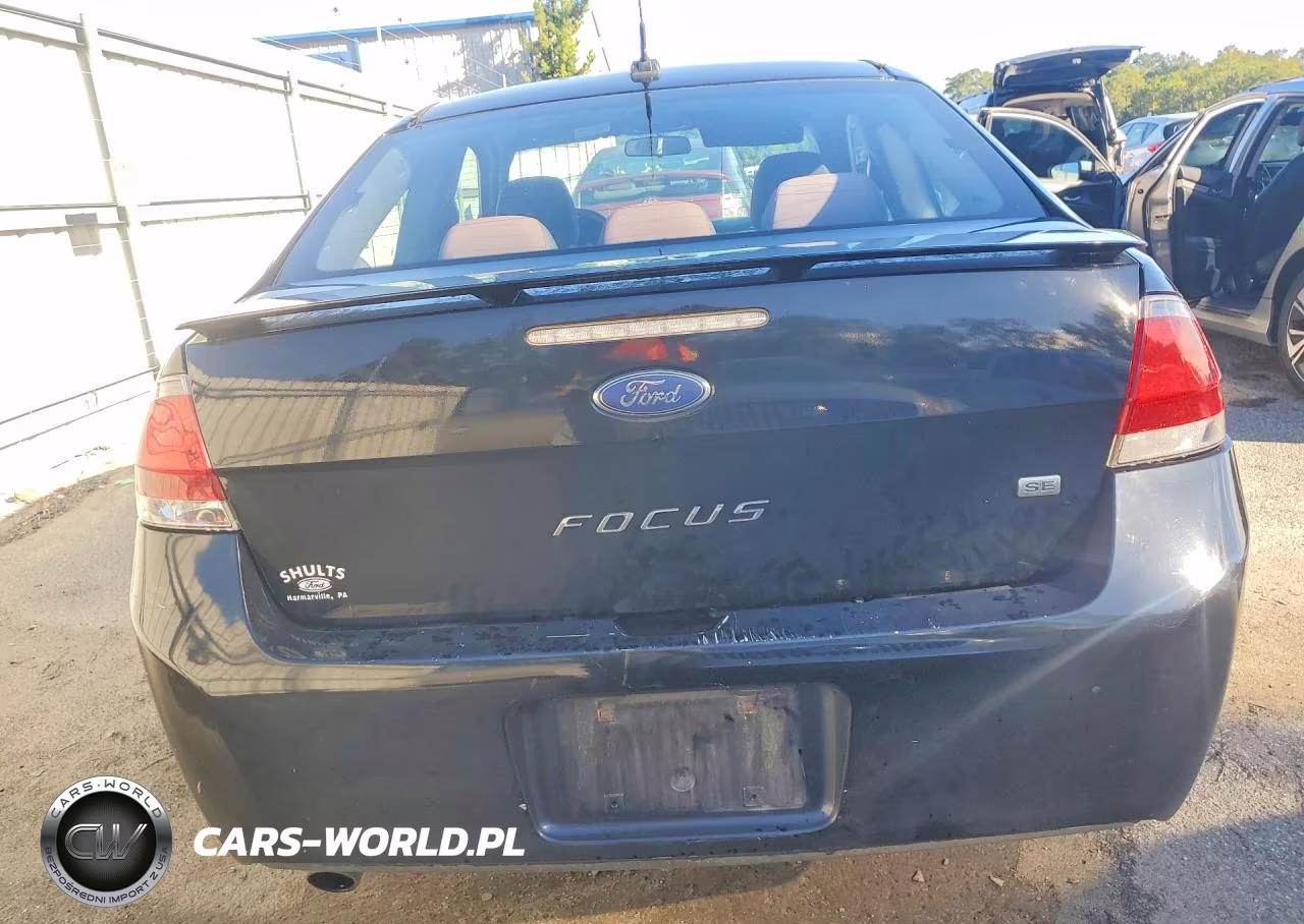 2010 Ford Focus Se VIN:1FAHP3CN2AW277700 - 6