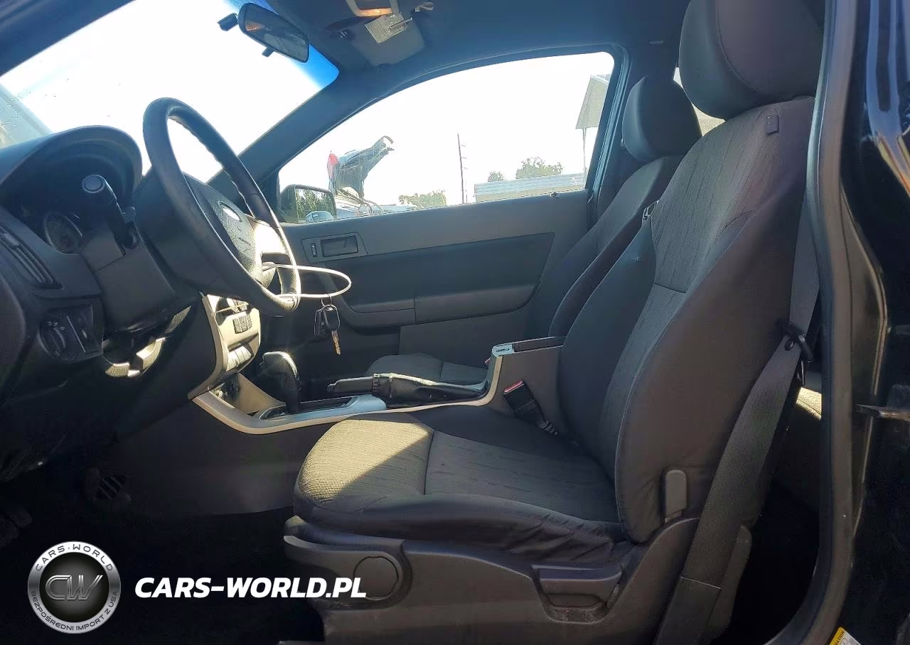 2010 Ford Focus Se VIN:1FAHP3CN2AW277700 - 7