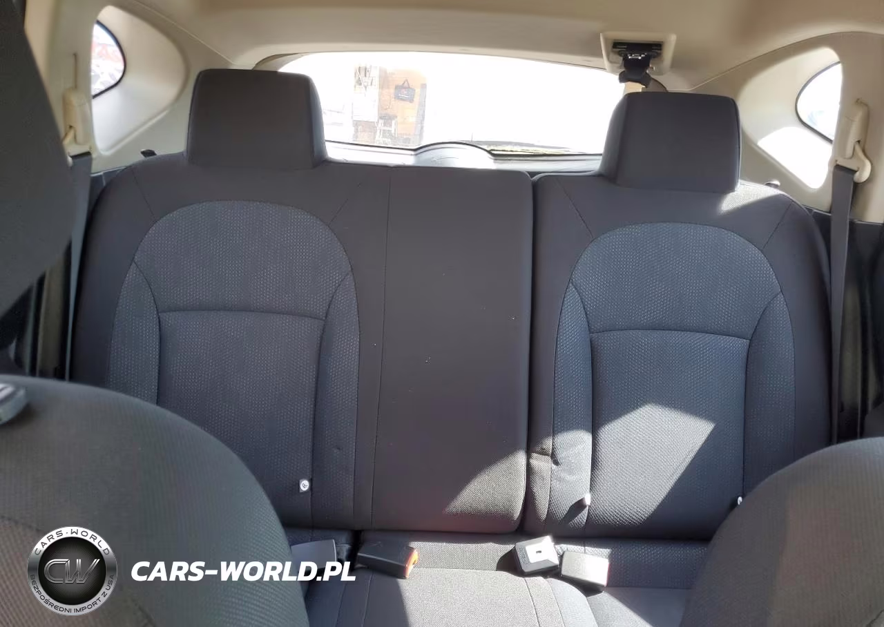 2013 Nissan Rogue S VIN:JN8AS5MTXDW548403 - 10