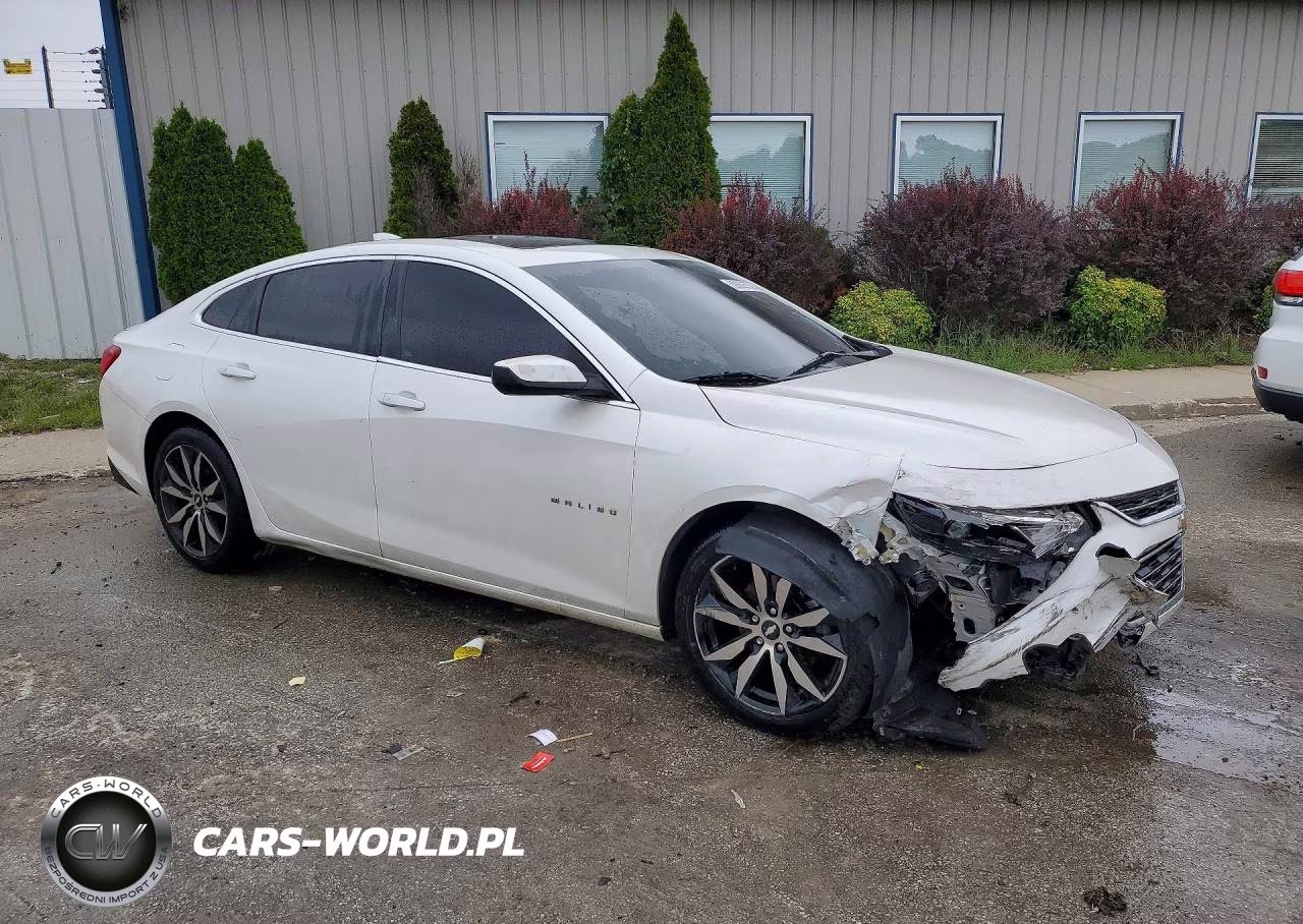 2017 Chevrolet Malibu Lt VIN:1G1ZE5ST4HF183658 - 4