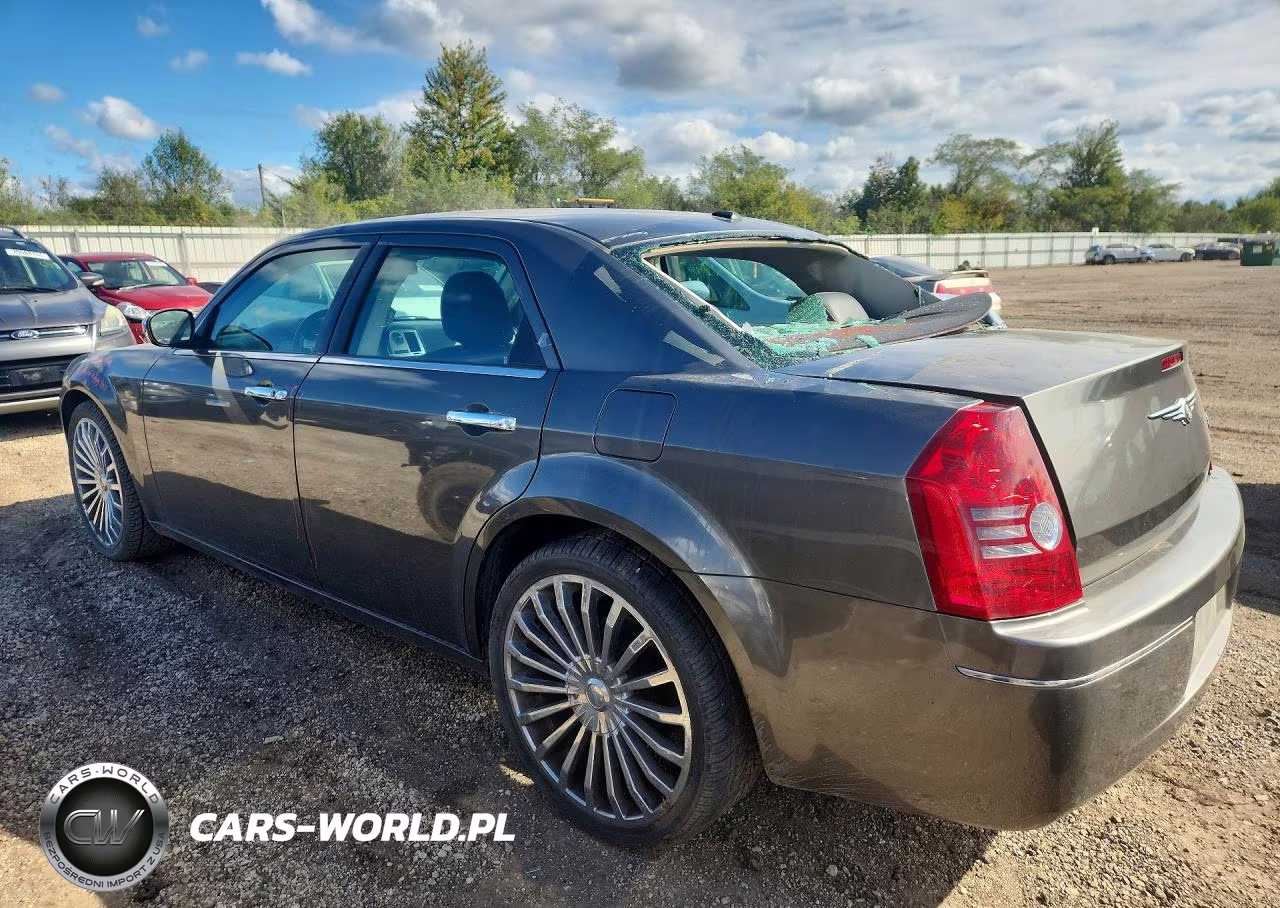 2010 Chrysler 300 Touring VIN:2C3CA5CV8AH101769 - 2