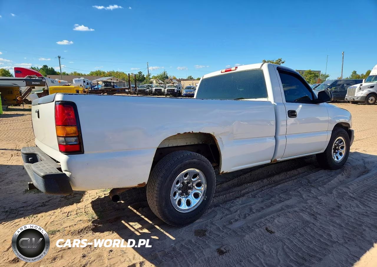 2005 GMC New Sierra C1500 VIN:1GTEC14V45Z336925 - 3