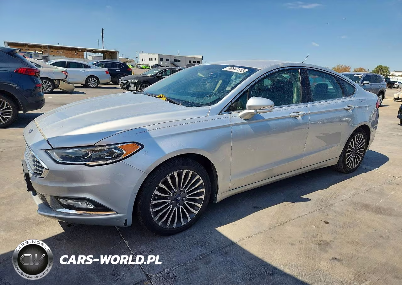 2017 Ford Fusion Titanium – zdjęcie 1 z 12