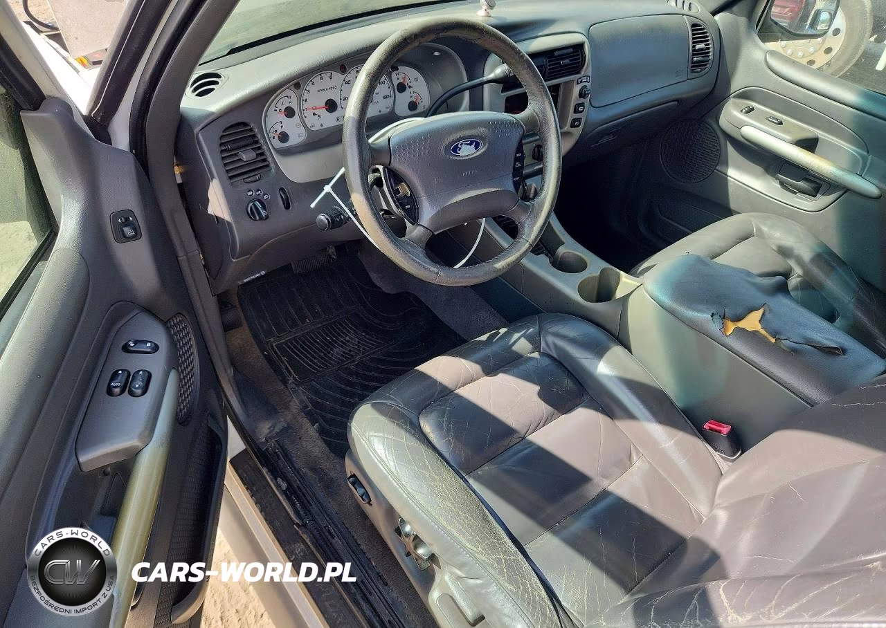 2002 Ford Explorer Sport VIN:1FMYU60E32UB46812 - 8