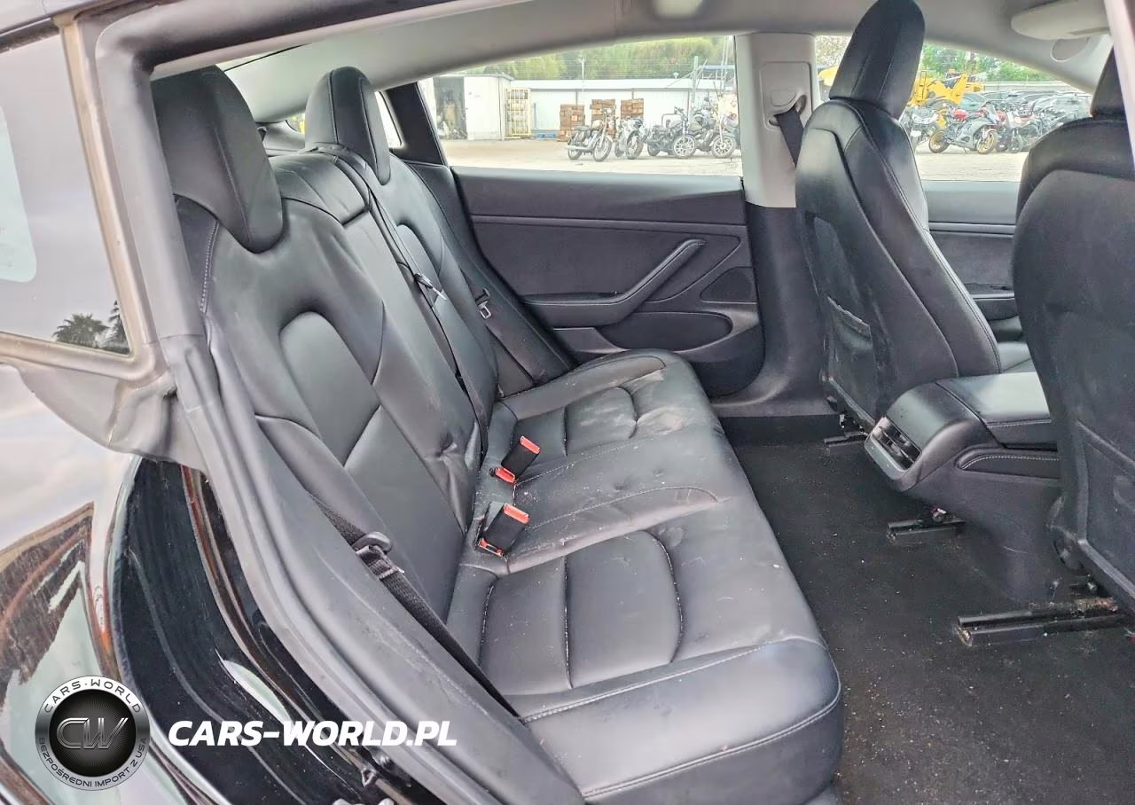 2021 Tesla Model 3 VIN:5YJ3E1EA9MF940052 - 10