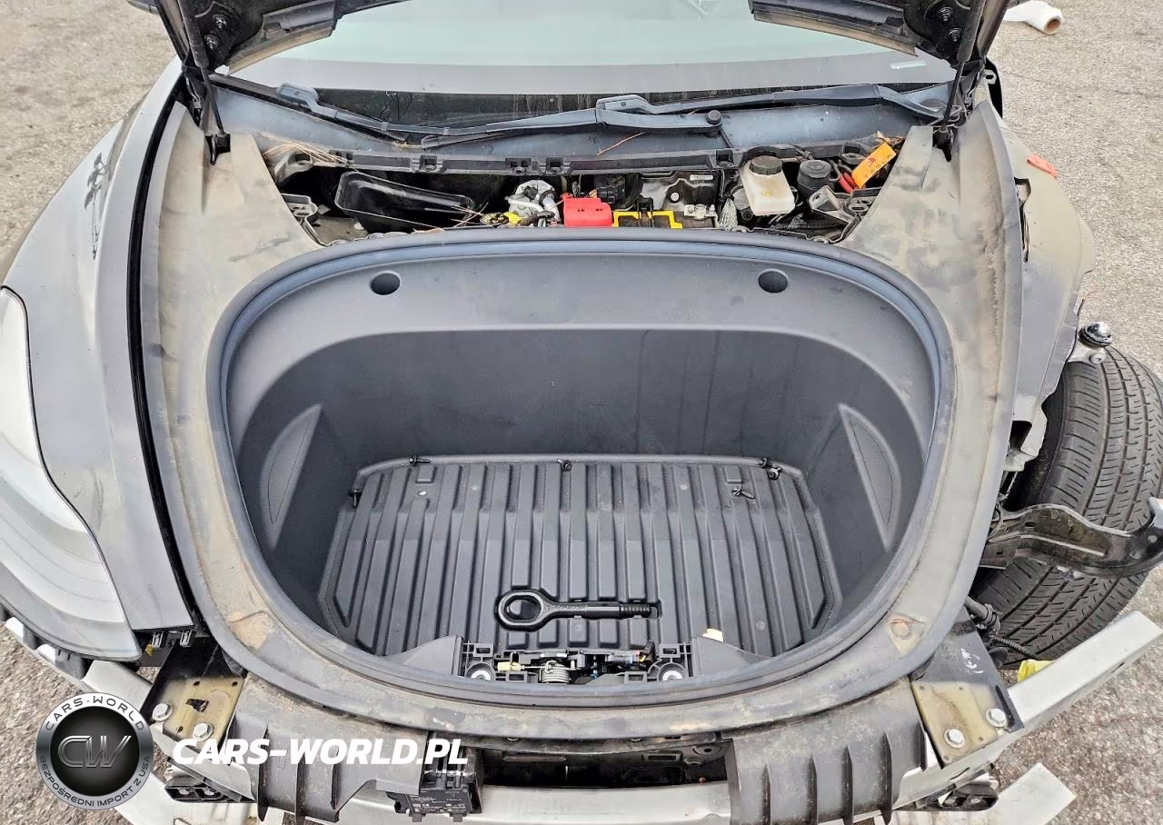 2021 Tesla Model 3 VIN:5YJ3E1EA9MF940052 - 11