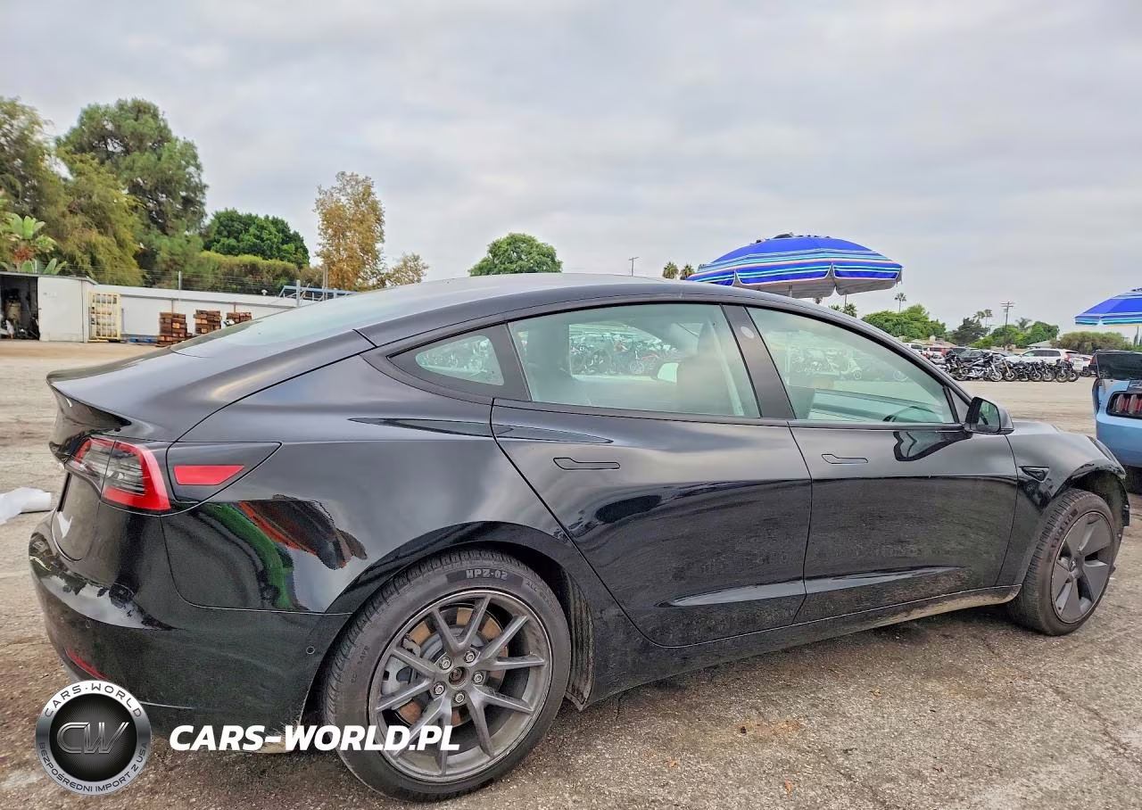 2021 Tesla Model 3 VIN:5YJ3E1EA9MF940052 - 3