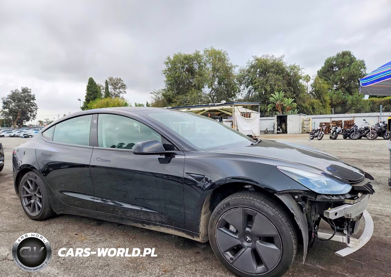 2021 Tesla Model 3 VIN:5YJ3E1EA9MF940052 - 4