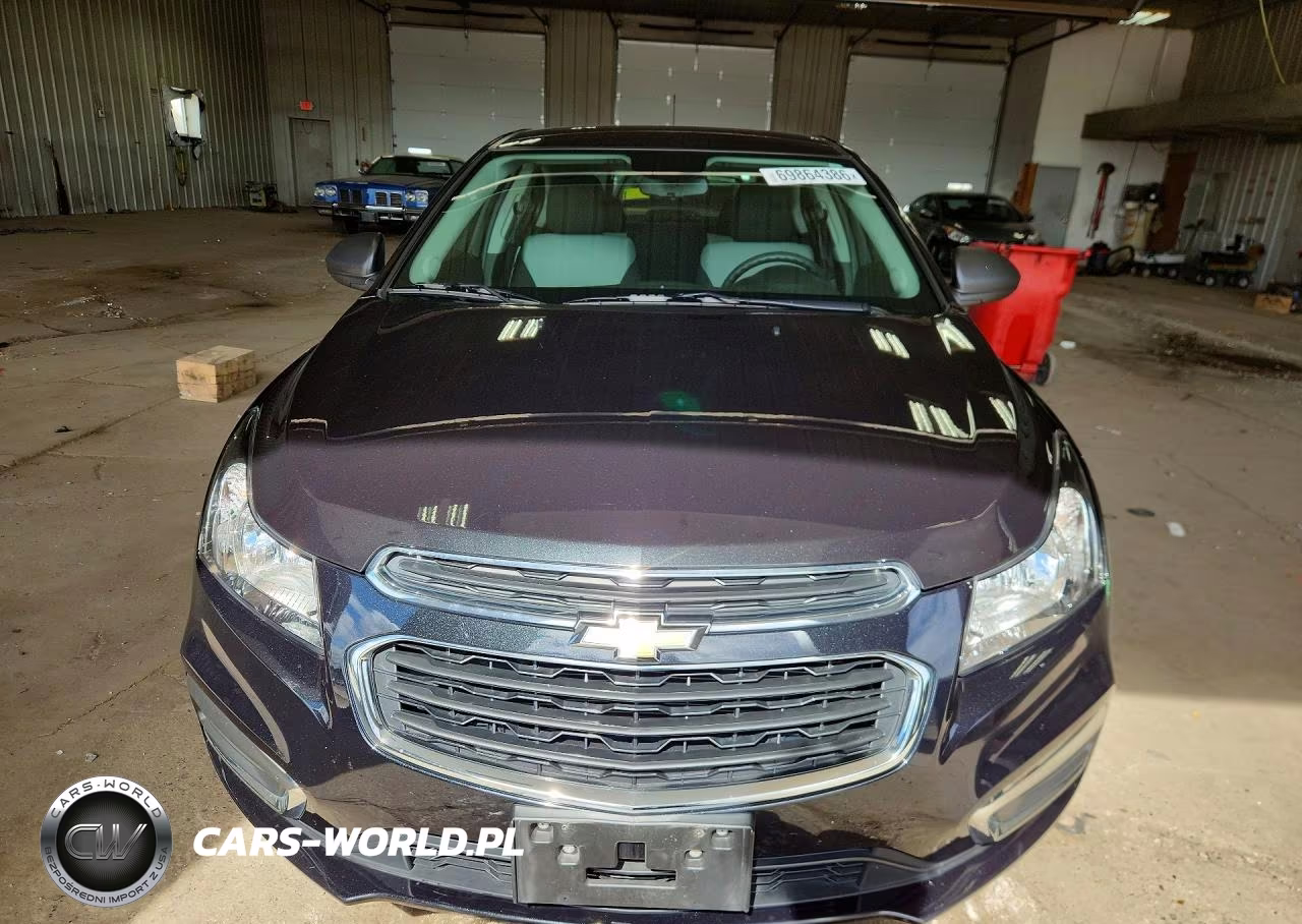 2015 Chevrolet Cruze Ls VIN:1G1PA5SH1F7271346 - 5