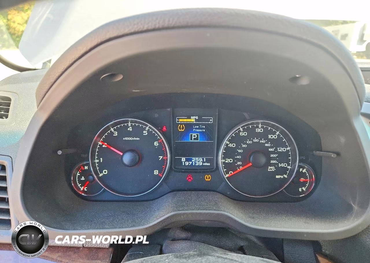 2014 Subaru Legacy 2.5I Limited VIN:4S3BMBL61E3033300 - 9