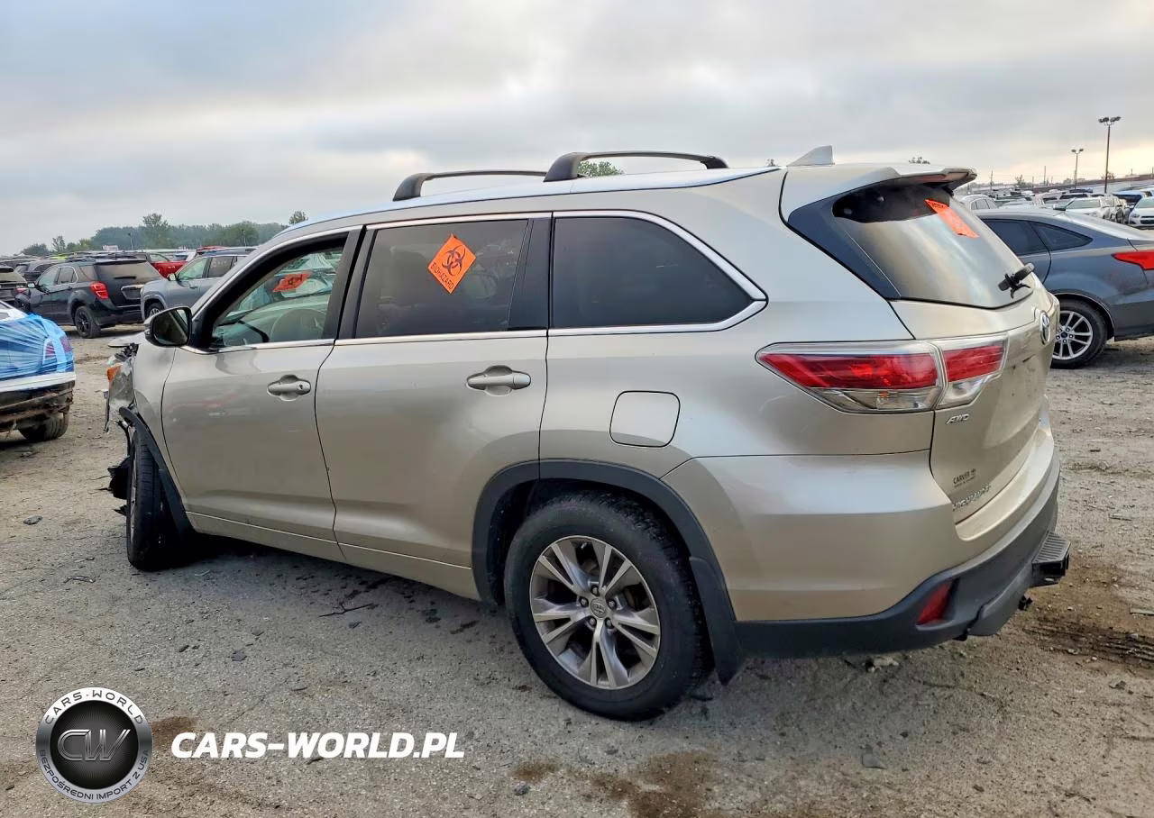 2015 Toyota Highlander Xle VIN:5TDJKRFH4FS131860 - 2