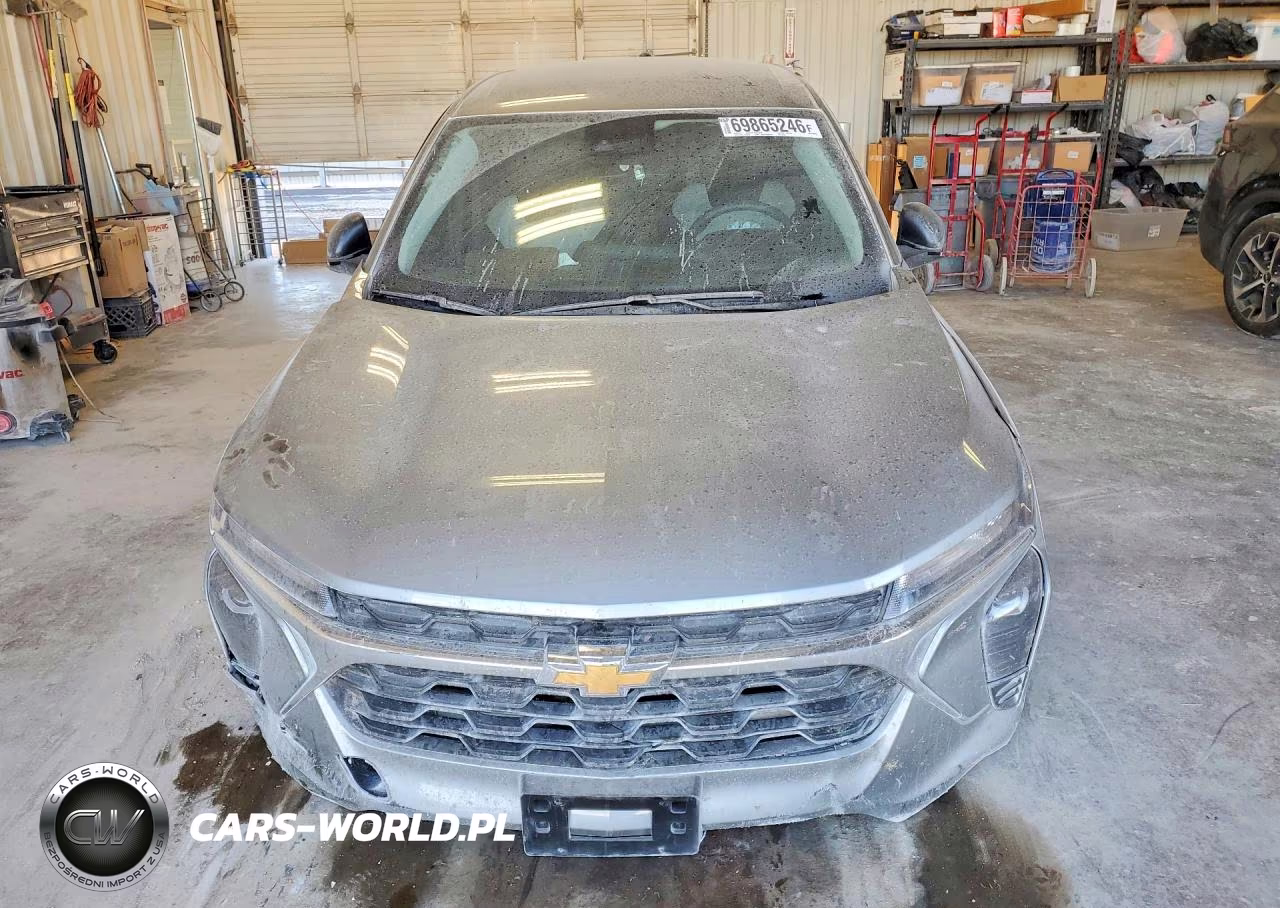 2026 Chevrolet Trax Ls VIN:KL77LFEP4TC061981 - 5