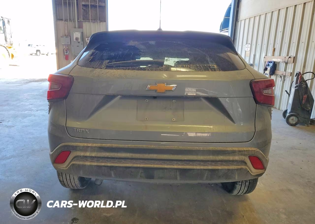 2026 Chevrolet Trax Ls VIN:KL77LFEP4TC061981 - 6